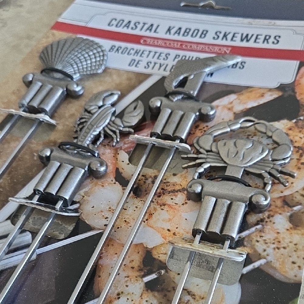 Coastal Kabob Skewers and Cedar Grilling Planks Set NWT - Picture 7 of 8